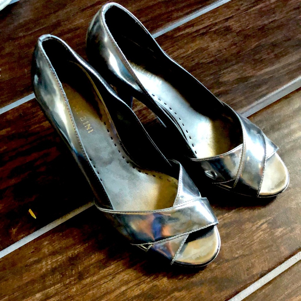 Gianni Bini Silver Heels